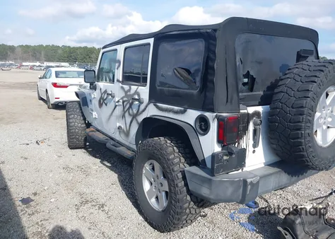 2017 Jeep Wrangler Unlimited Sport 4X4 z USA, uszkodzony, nr VIN 1C4BJWDG5HL521371